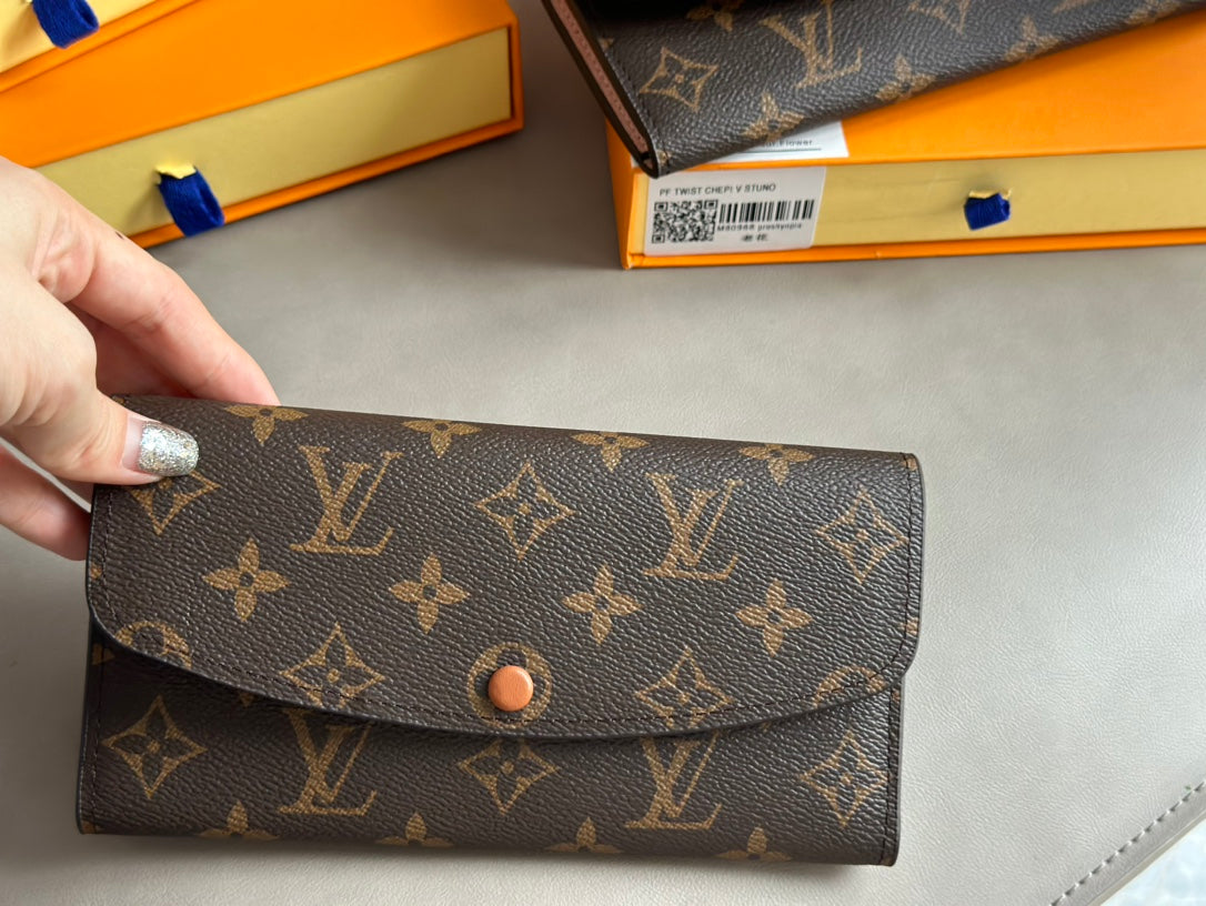 Cute bean wallet(bargain price)