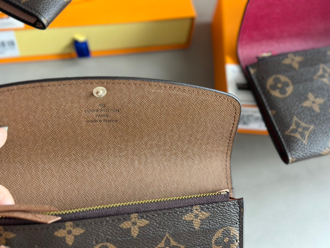 Cute bean wallet(bargain price)