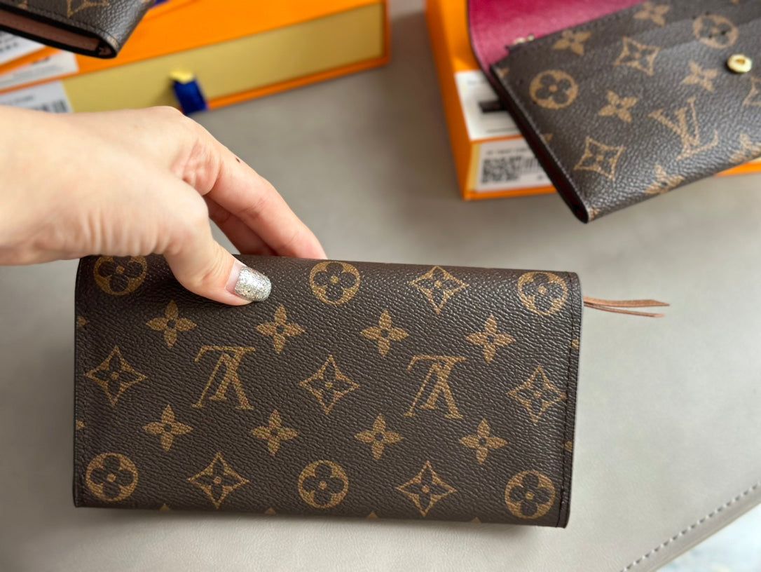 Cute bean wallet(bargain price)